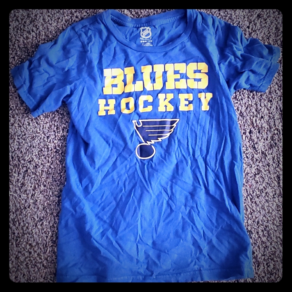 St. Louis Blues shirt